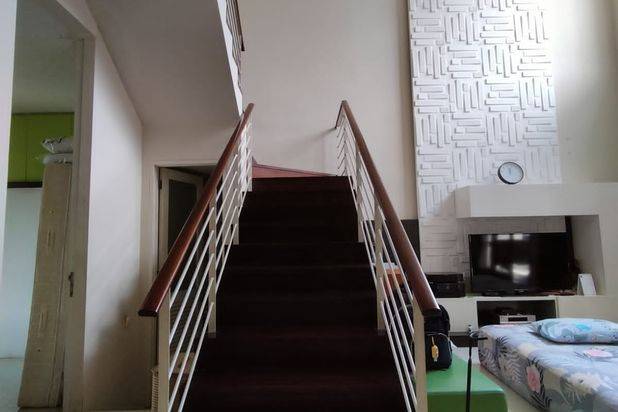 MURAH LUAS Rumah Royal Residence Crown Hill Wiyung Surabaya