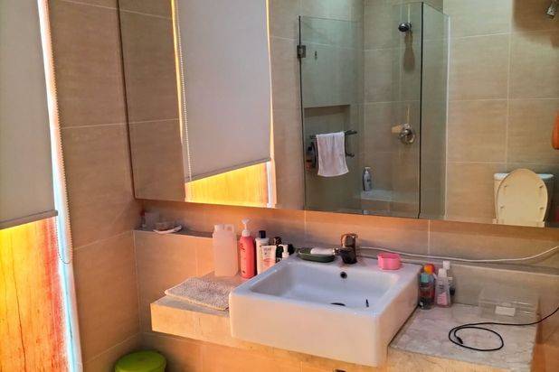 MURAH LUAS Rumah Royal Residence Crown Hill Wiyung Surabaya