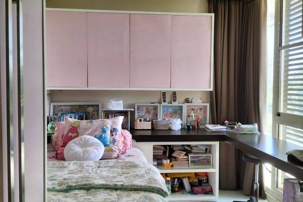 MURAH LUAS Rumah Royal Residence Crown Hill Wiyung Surabaya
