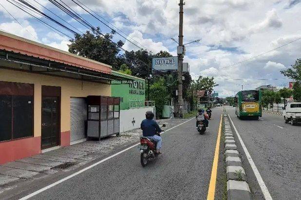 Jual Hotel di Sleman di Jalan Raya Ringroad Utara Area Komersil