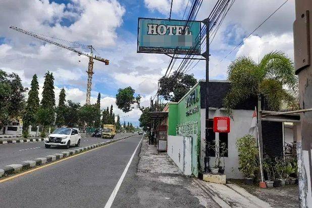 Jual Hotel di Sleman di Jalan Raya Ringroad Utara Area Komersil