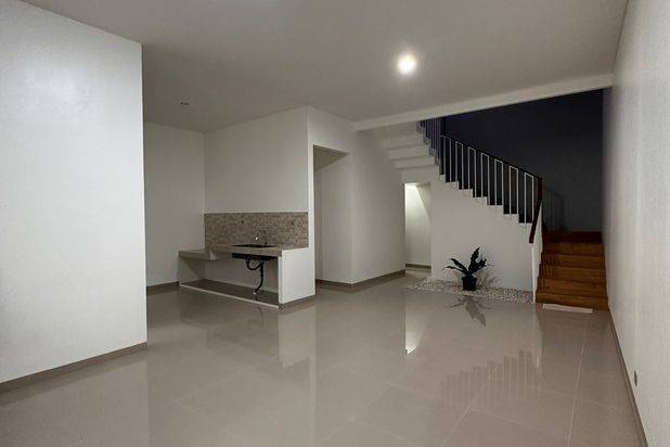 Rumah ber"Rooftop" di Sawangan