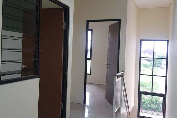 Rumah Baru Gresss Minimalis 2 Lantai, Siap Huni Di Medokan Sawah