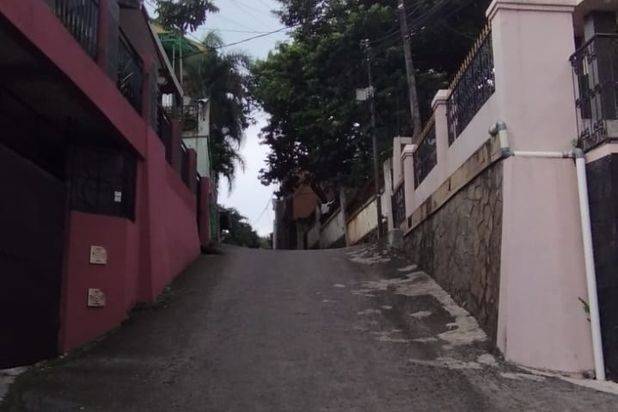 Jual Rumah Siap Huni Akses Masuk Mobil Dekat Mabes Kopassus Cijantung