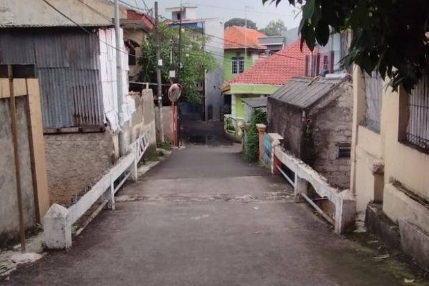 Jual Rumah Siap Huni Akses Masuk Mobil Dekat Mabes Kopassus Cijantung