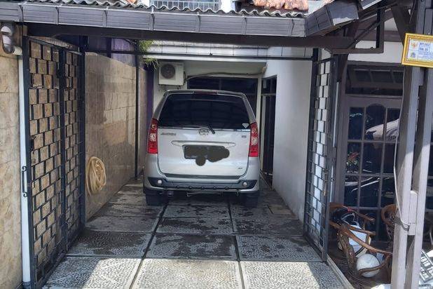 Jual Rumah Murah 10 Menit Taman Mini Akses Jalan Lebar