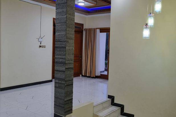 Rumah Asri Dekat Cibinong City Mall Legalitas Aman