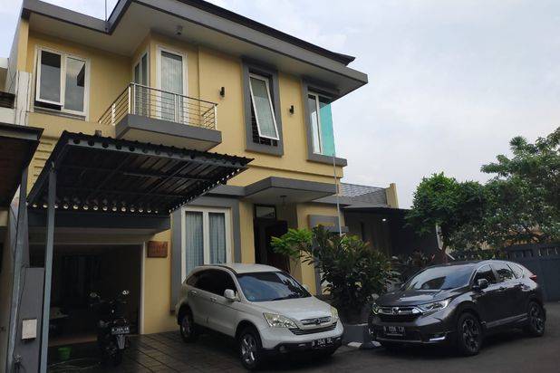 Rumah Siap Huni Dekat Tol Cilandak Harga 10 M