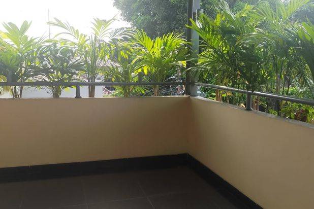 Rumah Siap Huni Dekat Tol Cilandak Harga 10 M