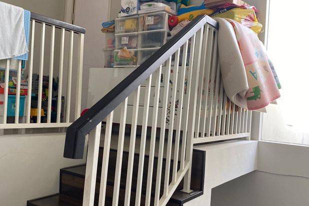 Royal Resident Cluster Blenheim blok C2 no 110 surabaya barat