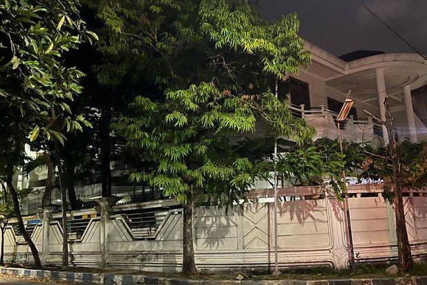 Darmo permai timur V no.14 Surabaya