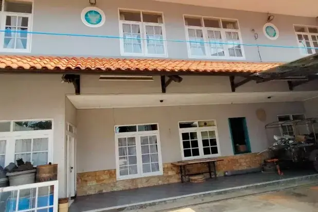 Dijual rumah luas harga miring di Sukawarna, Pasteur
