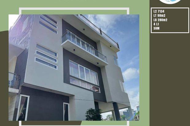 Rumah Luas dan Bagus Plus Kolam Renang Lokasi di Pusat Kota Batu