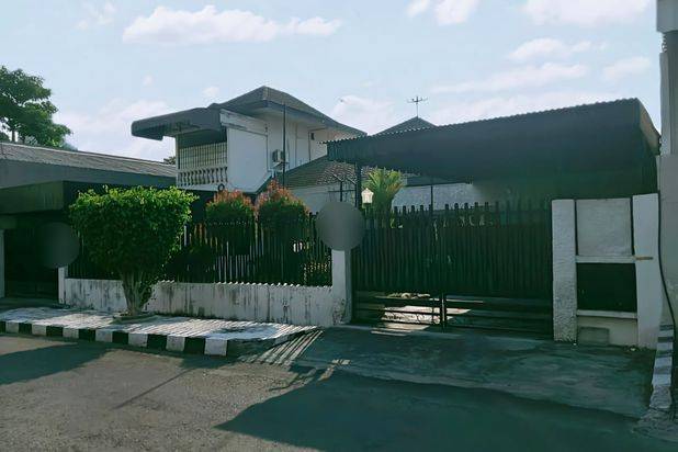 RUMAH SECOND DEKAT AKSES TOL SATELIT LOKASI KUPANG !!