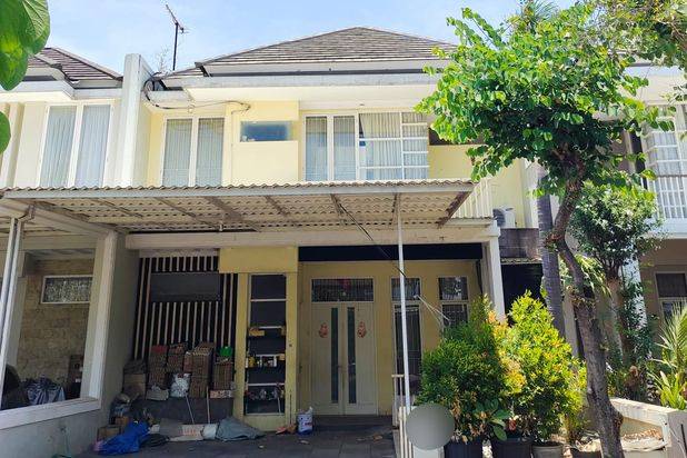 SEMI FURNISH RUMAH SIAP HUNI ROYAL RESIDENCE !!