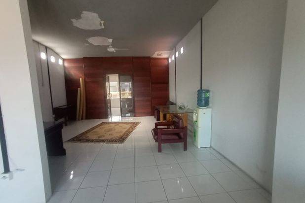 Ruko 3 Lantai di Jalan Majapahit Semarang