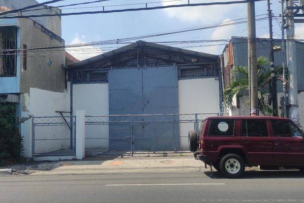 Gudang Raya Kenjeran, Strategis, Nol Jalan
