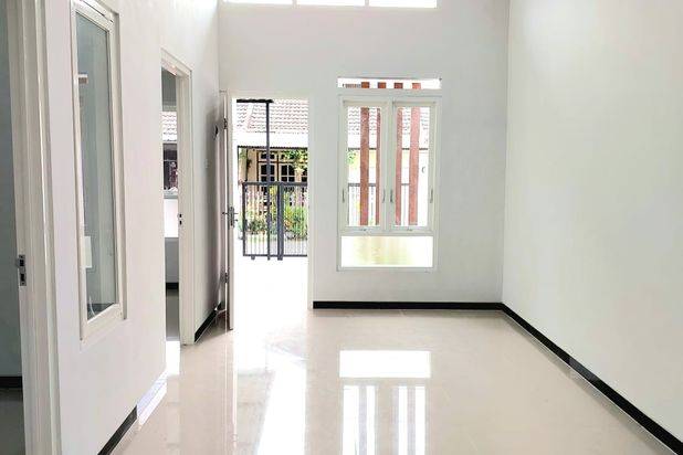 dijual rumah baru minimalis cafe Surabaya Sawojajar 2 Malang