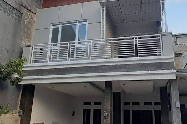 Rumah minimalis bangunan kokoh 2 lantai Cluster Antapani Kota Bandung