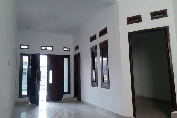 Rumah minimalis bangunan kokoh 2 lantai Cluster Antapani Kota Bandung