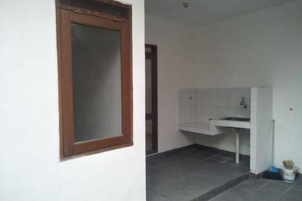 Dijual rumah minimalis di Komplek Derwati Mas Estate Ciwastra Buahbatu