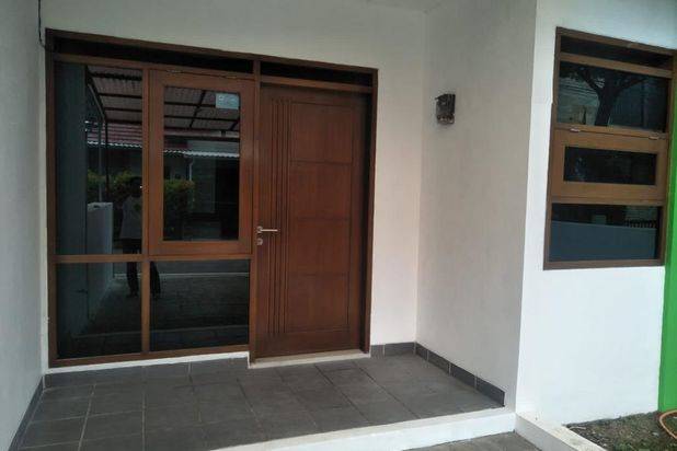 Dijual rumah minimalis di Komplek Derwati Mas Estate Ciwastra Buahbatu