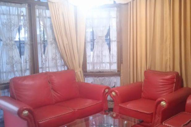 Rumah dijual cepat di Komplek Kembar Buahbatu Kota Bandung strategis