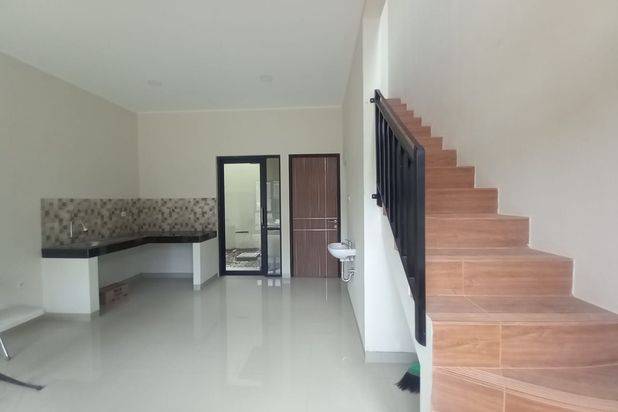 Rumah dijual super strategis di Kiarasari Asri dekat Samsat Bandung