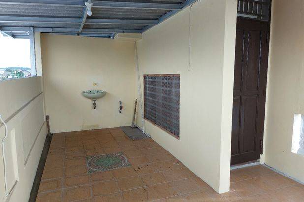 Disewa Rumah big di Taman harapan baru (H1115)