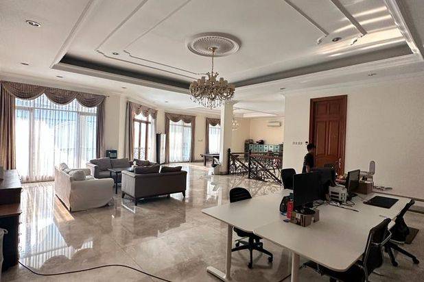 For Rent Rumah Mewah Siap Huni di Daerah Melawai
