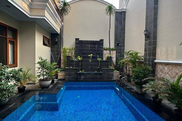 For Rent Rumah Mewah Siap Huni di Daerah Melawai