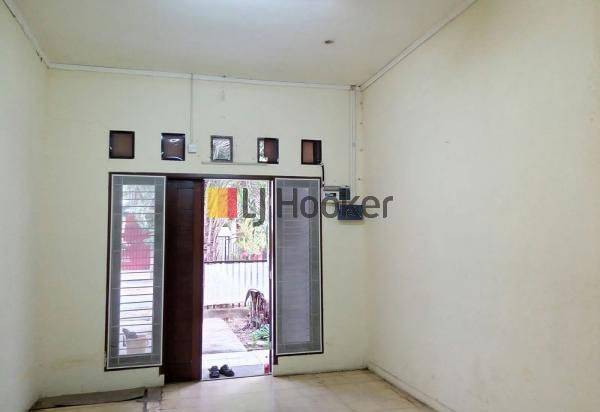 Rumah Di Cempaka Putih Tengah Jakrta Pusat