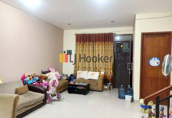 Di Jual Rumah Sangat Terawat di Gading Residence Kelapa Gading