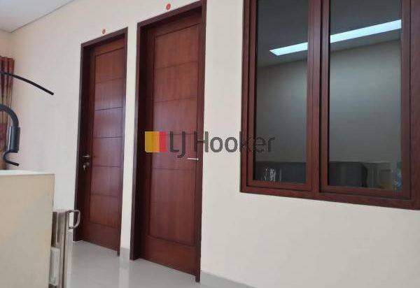 Di Jual Rumah Sangat Terawat di Gading Residence Kelapa Gading