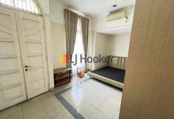 rumah Siap Pakai Full Furnished Di Gading riviera kelapa Gading Jakarta Utara