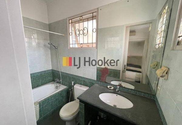 rumah Siap Pakai Full Furnished Di Gading riviera kelapa Gading Jakarta Utara
