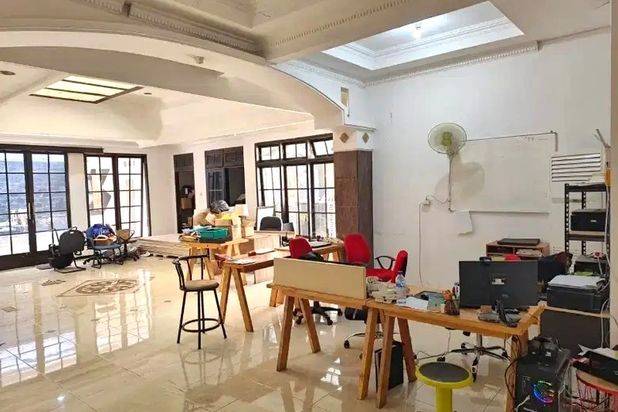 Turun Harga! TERmurah, Rumah cocok buat usaha di Raya medokan asri Raya double way Dekat UPN