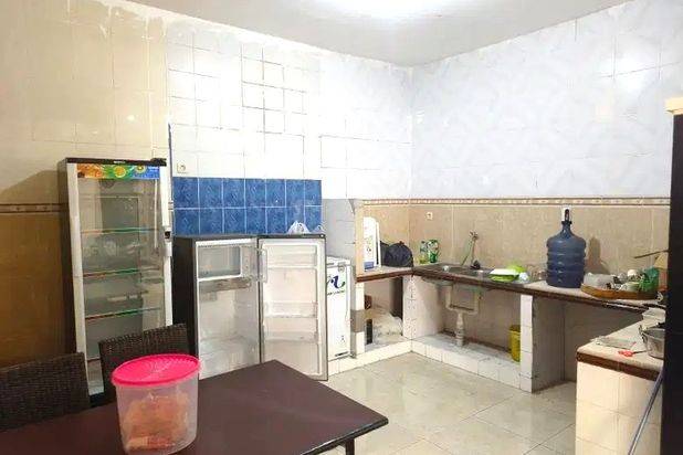 Turun Harga! TERmurah, Rumah cocok buat usaha di Raya medokan asri Raya double way Dekat UPN