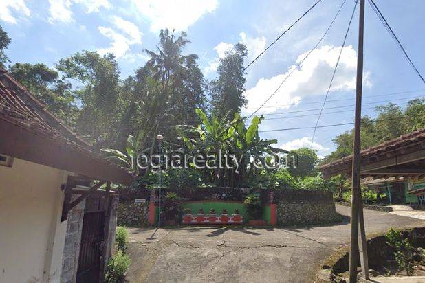 Tanah pekarangan hook dijual PAKEM dekat WISATA KALIURANG