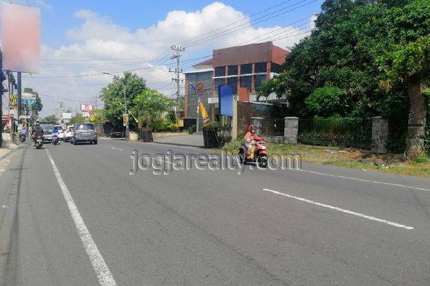 Tanah dijual NGAGLIK dekat Perumahan BALE HINGGIL JAKAL