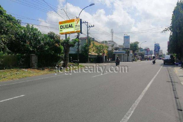 Tanah dijual NGAGLIK dekat Perumahan BALE HINGGIL JAKAL