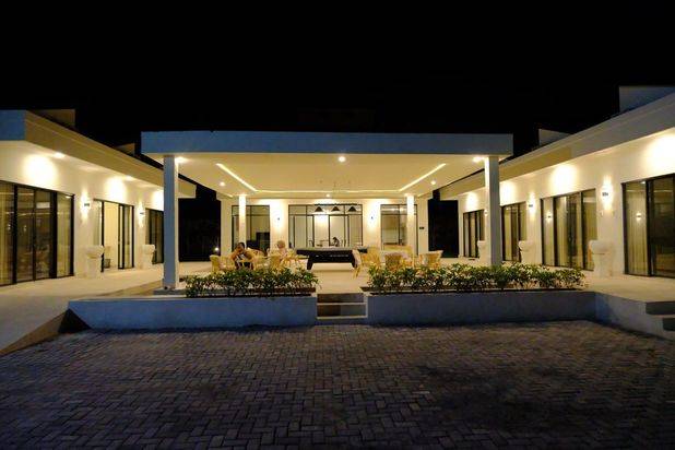 Rumah villa dijual PAKEM dekat JAKAL