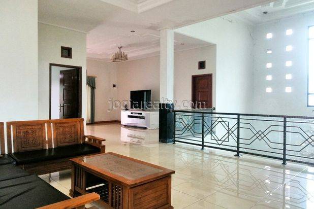 Rumah dijual MAGUWO dekat JOGJA BAY