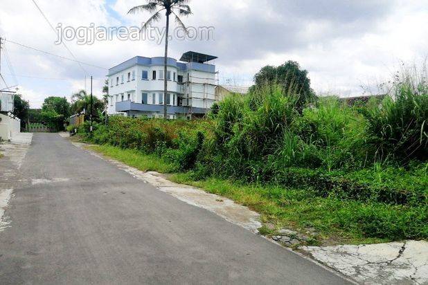 Rumah dijual MAGUWO dekat JOGJA BAY