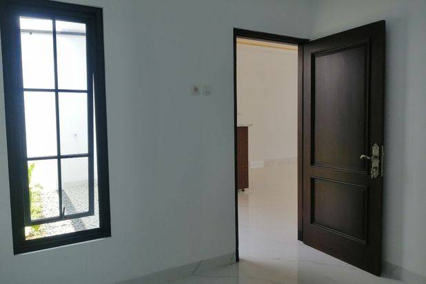 Rumah dijual GODEAN dekat Pasar Cebongan