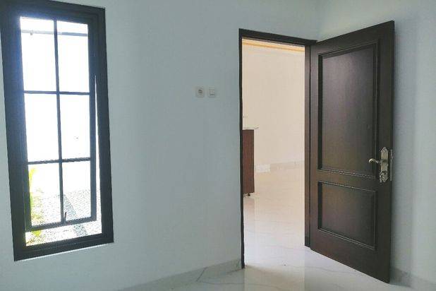 Rumah dijual GODEAN dekat Pasar Cebongan