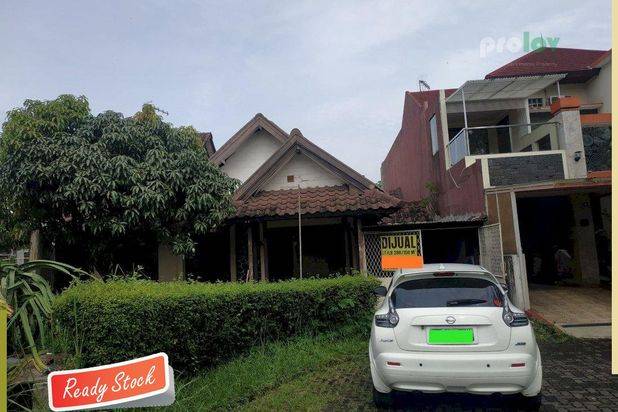 Rumah Luas Dan Klasik Siap Huni Di Bougenville Antapani 1741