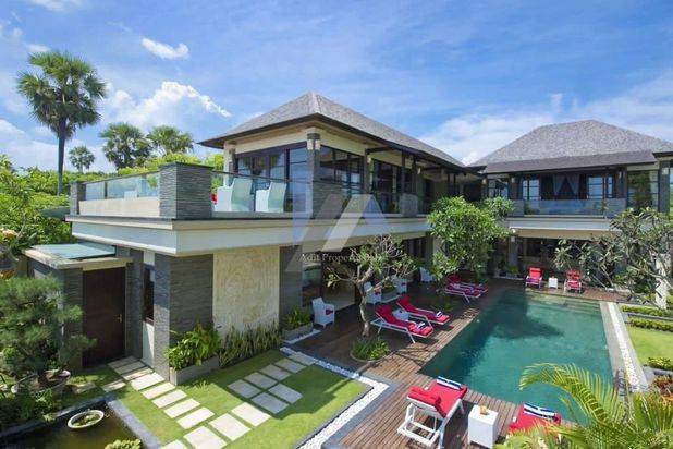 Tanah Luxury Beach Front Seminyak Bali