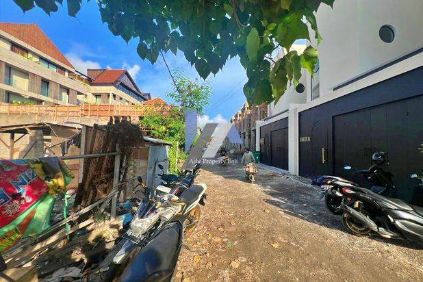 Tanah Pantai Berawa Canggu Badung Bali