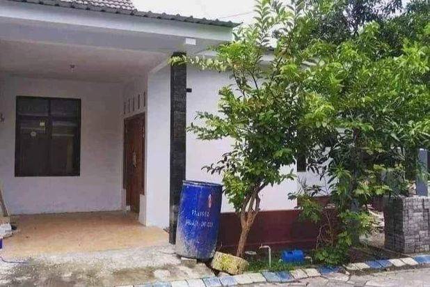 Rumah Murah HOOK ISTIMEWA Kawasan Elite Siap Huni PERUM KAHURIPAN NIRWANA